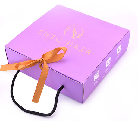Розовые цвета напечатали подарочную коробку доски цвета слоновой кости слоения Матт с лентой и ручкой