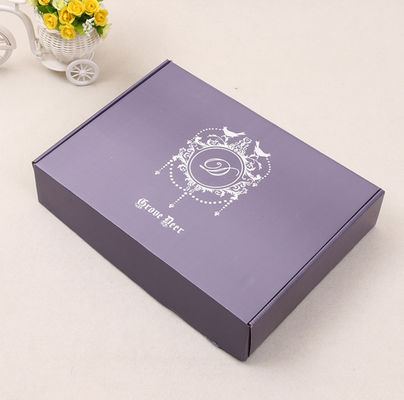 Штемпелевать серебряной фольги коробки складного пурпурного подарка гофрированной бумаги упаковывая